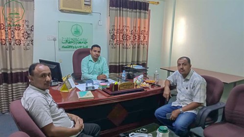 كلية الادارة والاقتصاد تفعل اتفاقية لتدريب طلابها ببرنامج الميزان للمحاسبة والمستودعات (2)