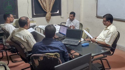 كلية هندسة وعلوم الحاسوب تقيم ورشة عمل بعنوان تقييم منهج تقنية المعلومات  (4) (2)