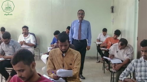 جامعة الاحقاف تدشن الإمتحانات النهائية للفصل الدراسي الثاني العام الجامعي 2021-2022م (3)