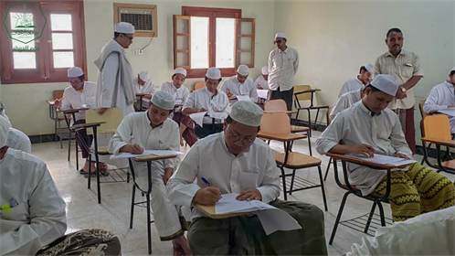 جامعة الأحقاف تدشن امتحانات الفصل الدراسي الأول بكلية الشريعة والقانون للعام الجامعي 2022-2023م (5)
