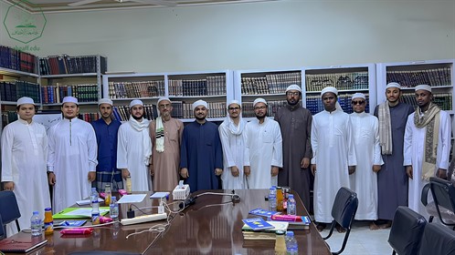 كلية الشريعة والقانون بالتعاون مع وحدة الخريجين بالجامعة تقيم ورشة عمل (6)