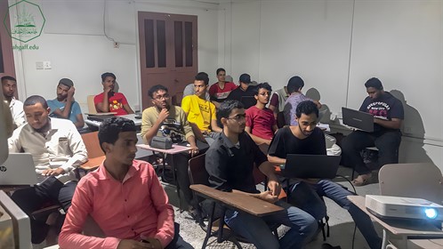 كلية هندسة وعلوم الحاسوب بجامعة الاحقاف تقيم الأسبوع الثالث من برنامج العروض التقديمية تحت اشراف وحدة اللغة الانجليزية للعام الجامعي 2022-2023م (4)