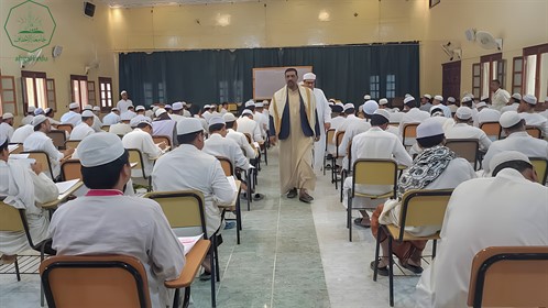 عميد كلية الشريعة والقانون جامعة الأحقاف يستقبل مدير عام مديرية تريم (4)