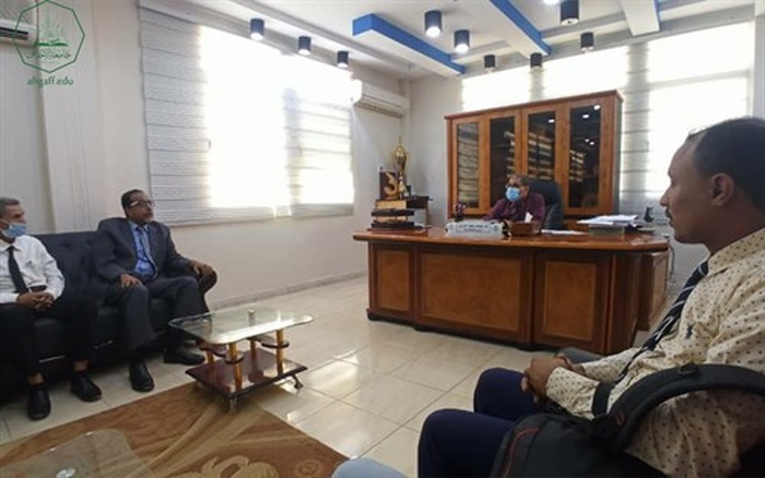 مركز بحوث حضرموت بجامعة الاحقاف يوقع مذكرة تفاهم وتعاون مع مركز الدراسات الإنسانية والاجتماعية