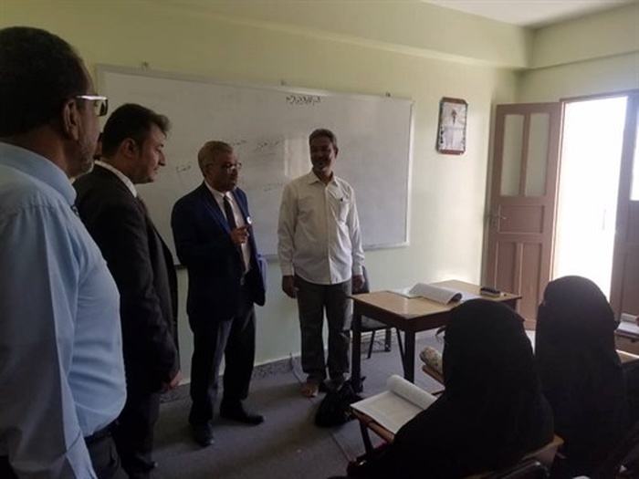 وفد من وزارة التعليم العالي يزور جامعة الأحقاف