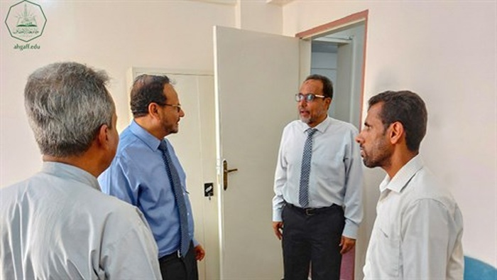 جامعة الأحقاف تستقبل رئيس جامعة العادل برئاسة الجامعة