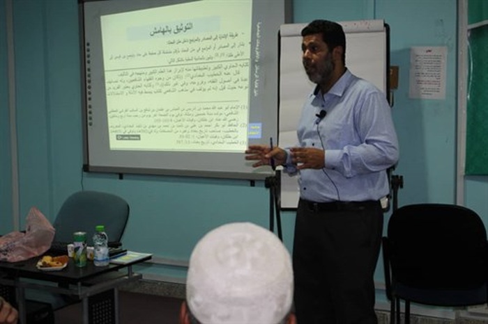 جامعة الاحقاف تقيم ورشة عمل بعنوان كتابة الرسائل والاطروحات العلمية