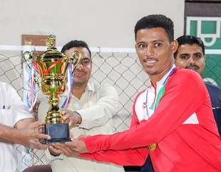 المستوى الثالث محاسبة يتوج بطلاً للدوري التنشيطي بجامعة الأحقاف بهدفين لهدف
