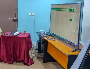 عمادة الجودة والإعتماد الأكاديمي بجامعة الأحقاف تقيم ورشة العمل الثانية حول استخدام برنامج القبول والتسجيل الإلكتروني