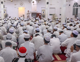 جامعة الأحقاف تُحيي ذكرى الإسراء و المعراج لعام 1445هـ