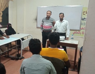 كلية هندسة وعلوم الحاسوب بجامعة الاحقاف تقيم نشاط العروض التقديمية بالتعاون مع وحدة اللغة الانجليزية